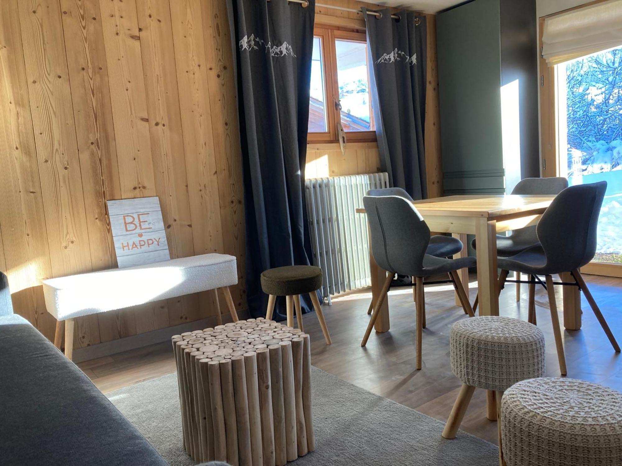 Renovated Flat Facing Mont Blanc * Combloux